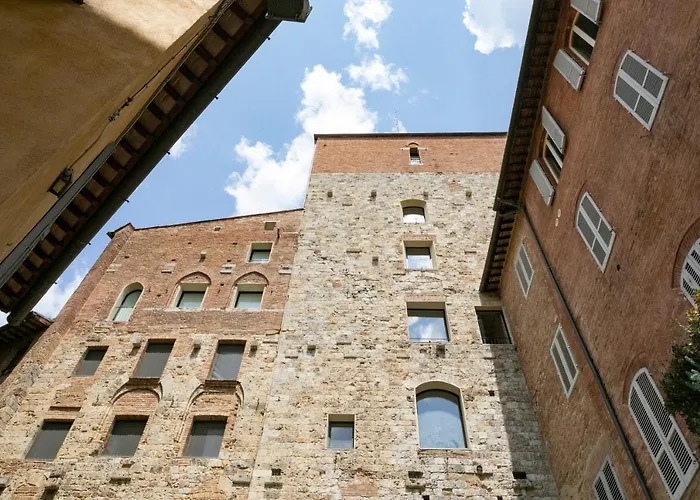 Palazzo Rinuccini - Torre * Siena