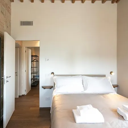 Palazzo Rinuccini - Torre Siena